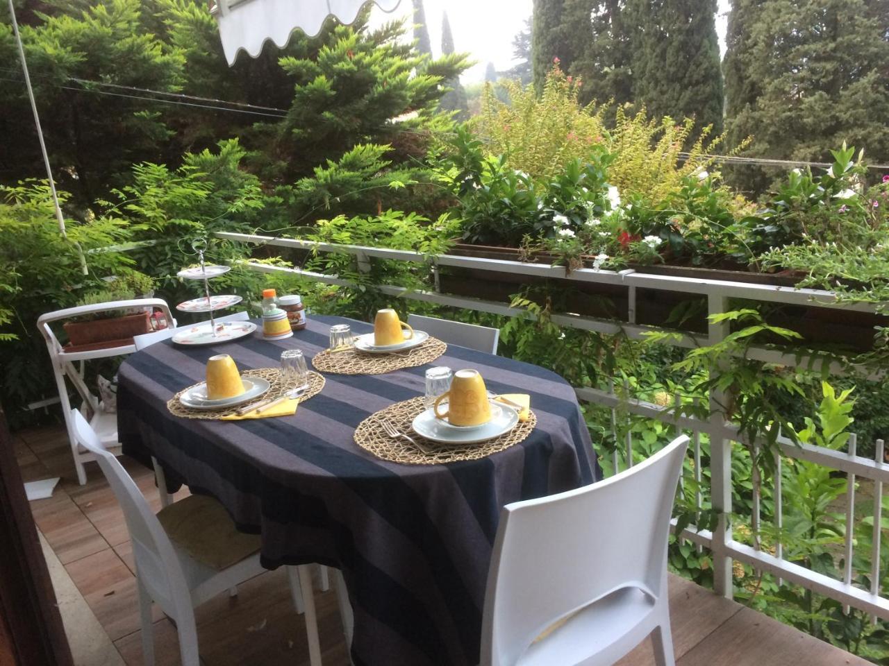 B&B Le Ortensie -Lago Di Como Лиерна Екстериор снимка